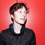 polica-550x366