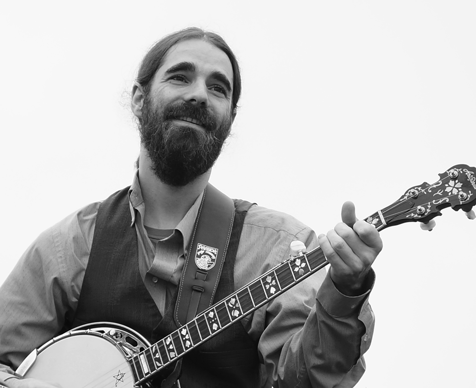 Album Review: Matthew Wilburn Skinner– Play For The King