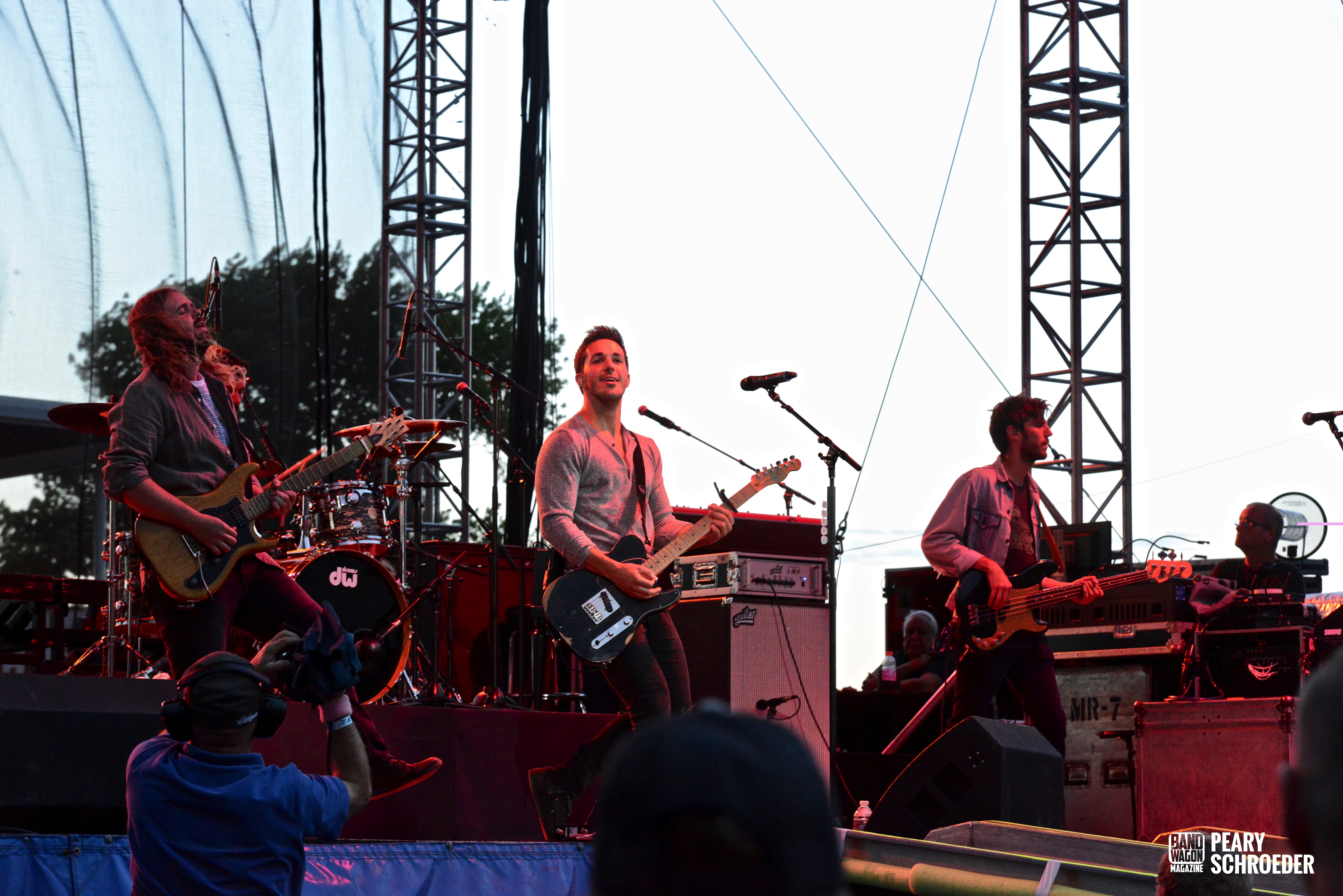 Sean Curtis & The Divide / Cale Dodds @ Greeley Stampede – Greeley