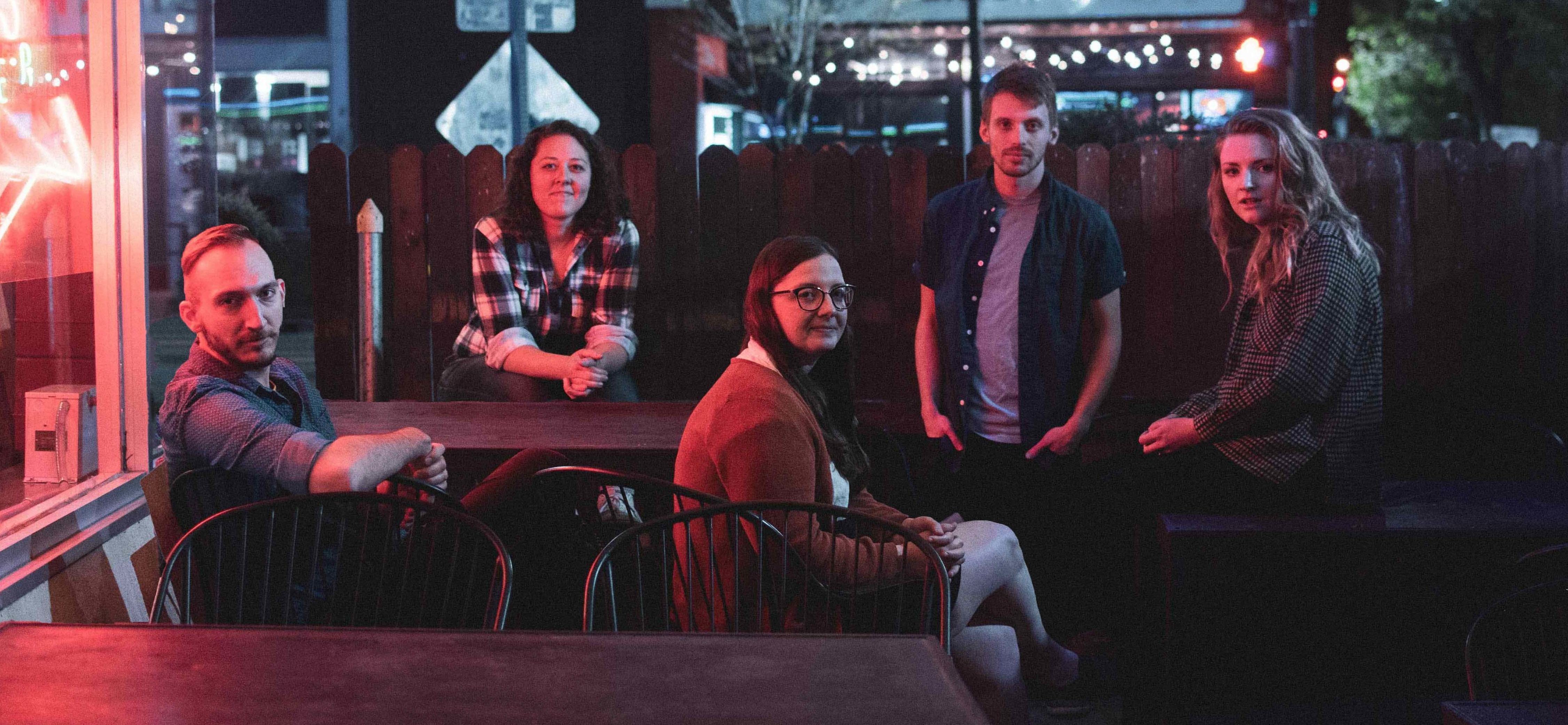 Album Premiere: Bellhoss – Geraniums
