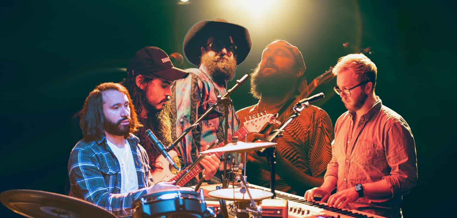Album Review: Shwarma – Loveworthy Live