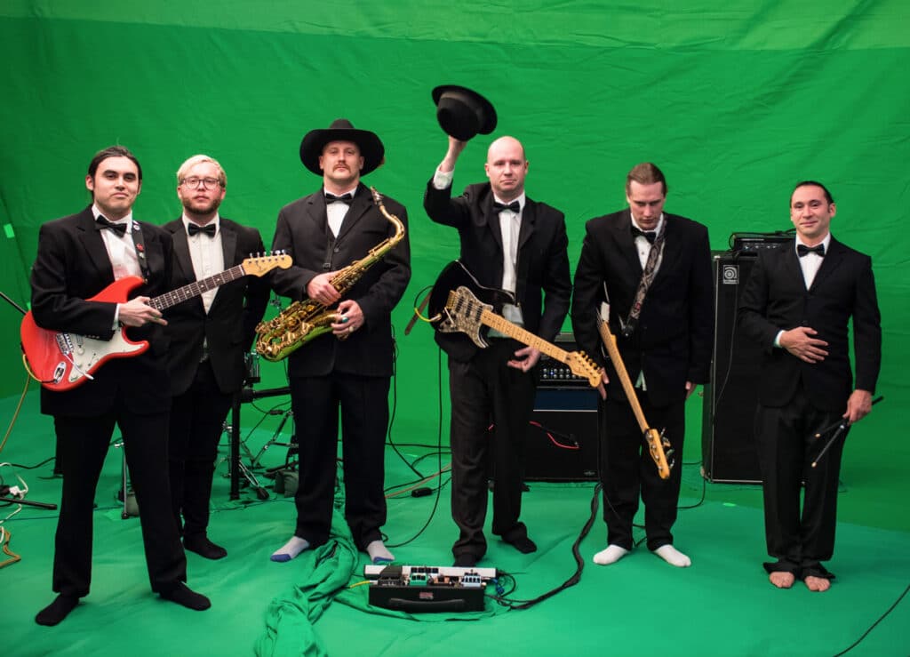 Photo from “Album Review: Shwarma – Loveworthy Live”