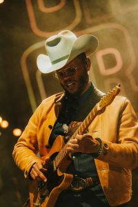 Photo from “Charley Crockett Turns Colorado Canyon Into Texas Country”