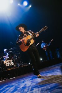 Photo from “Braxton Keith & Randall King Amaze Sold Out Crowd in Cheyenne | 1-16 @ The Lincoln”