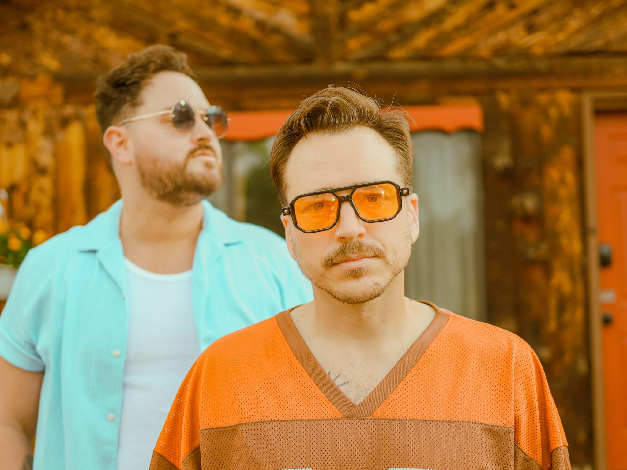 Elektric Animals Take You Somewhere New on B&B MOTEL