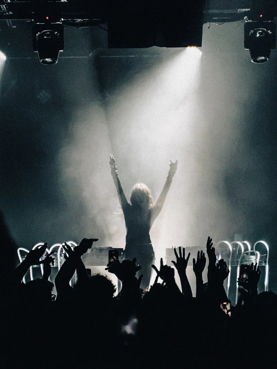 Ninajirachi performing live in Denver (photo 12 of 20)