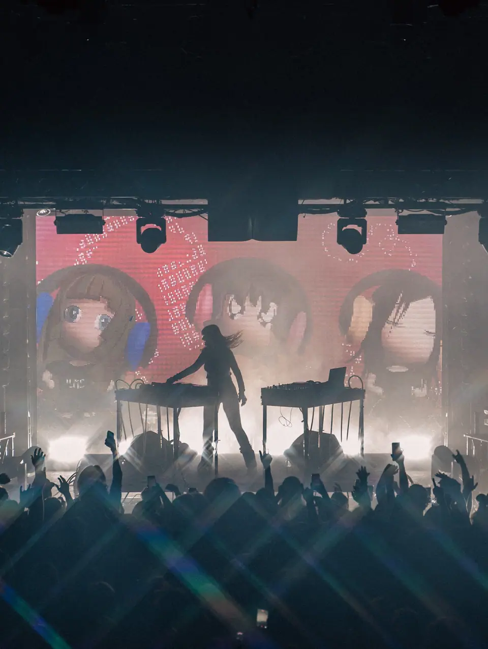 Ninajirachi performing live in Denver (photo 4 of 20)