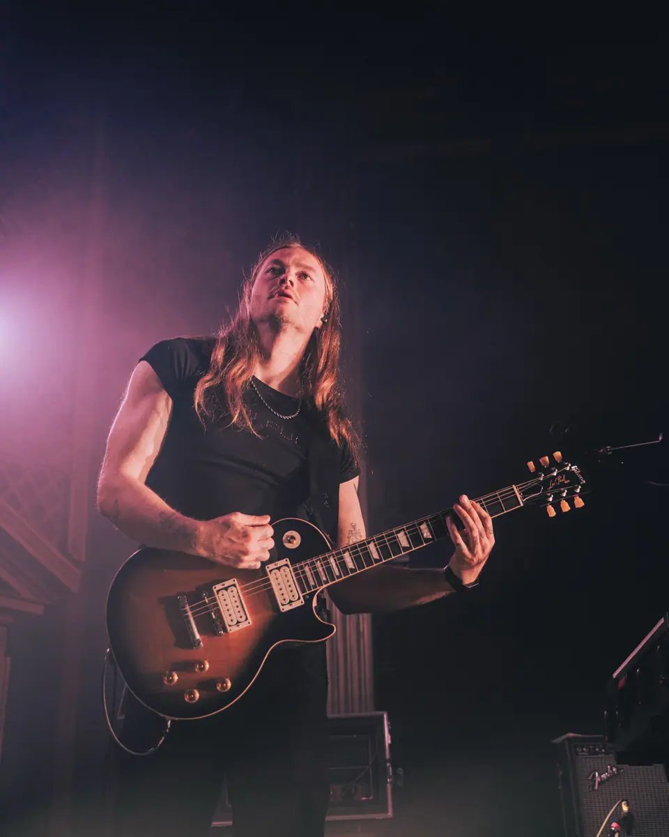 Slow Pulp live, photographed by Jackson Blunt (photo 11 of 18)