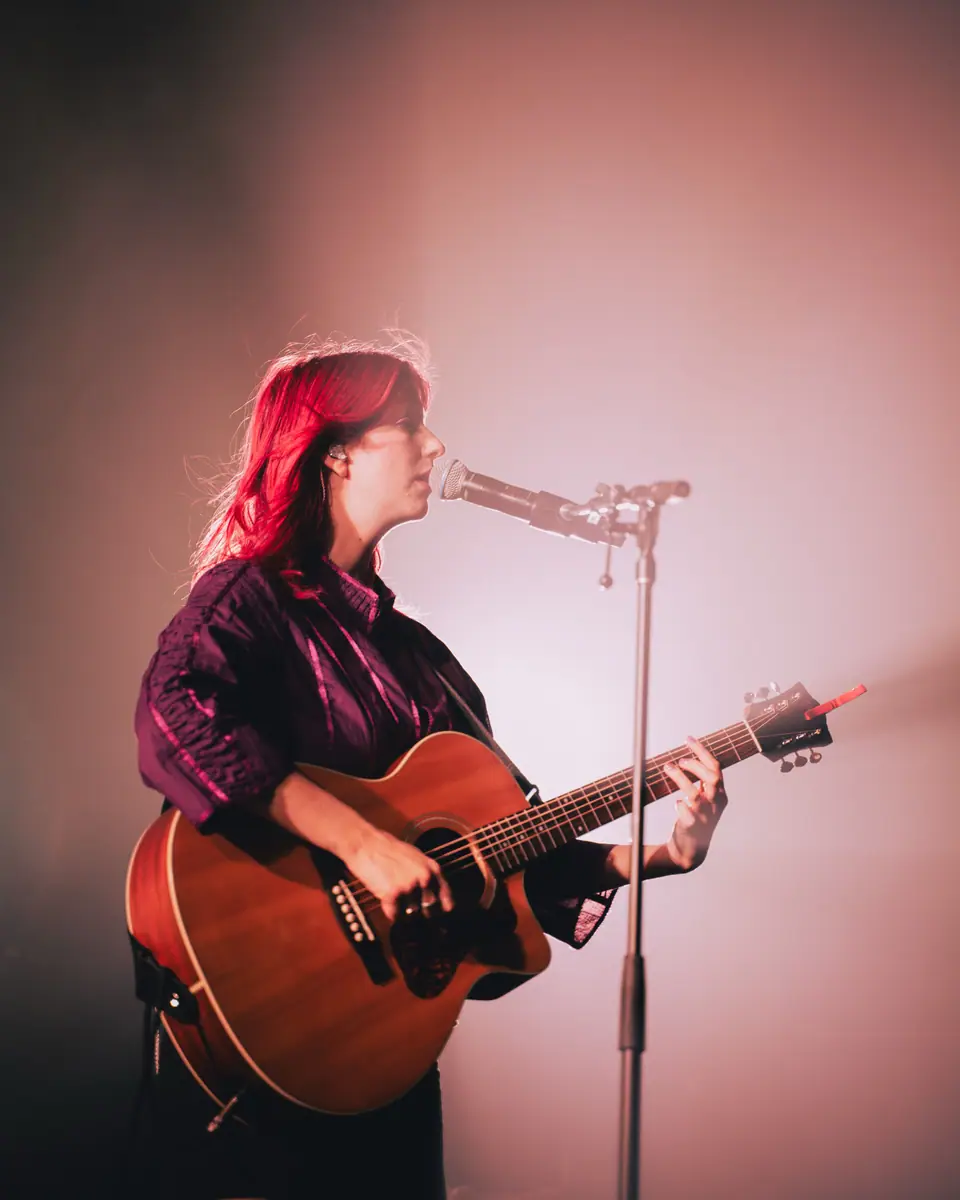Slow Pulp live, photographed by Jackson Blunt (photo 13 of 18)