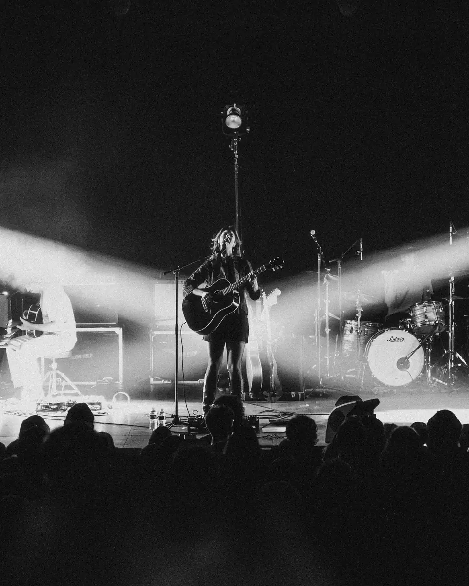 Slow Pulp live, photographed by Jackson Blunt (photo 16 of 18)