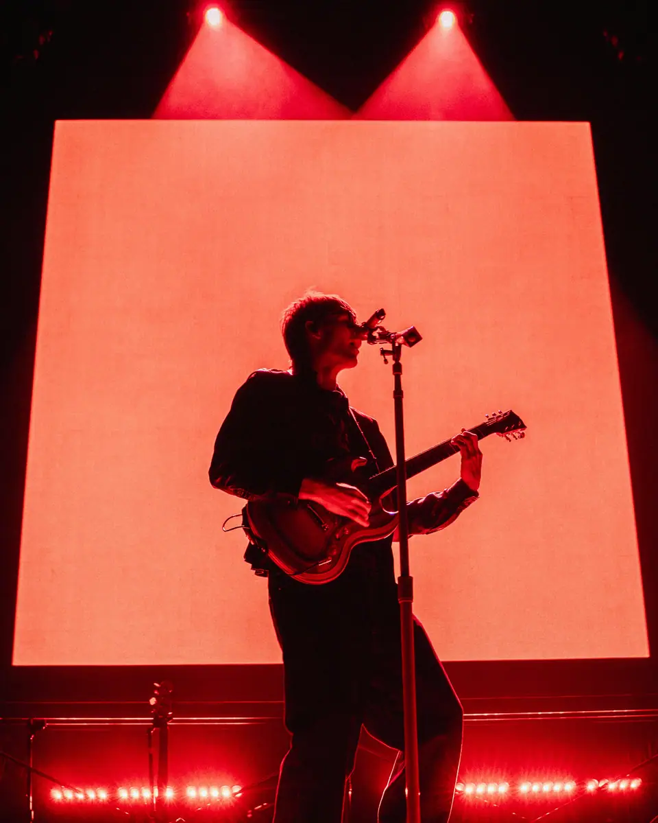 Malcolm Todd performing live in Denver (photo 5 of 20)