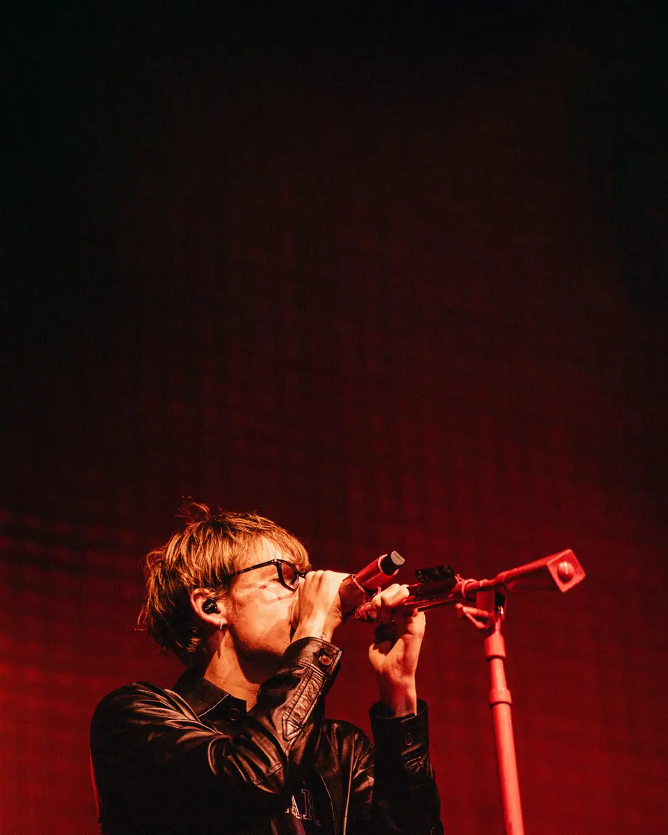 Malcolm Todd performing live in Denver (photo 8 of 20)