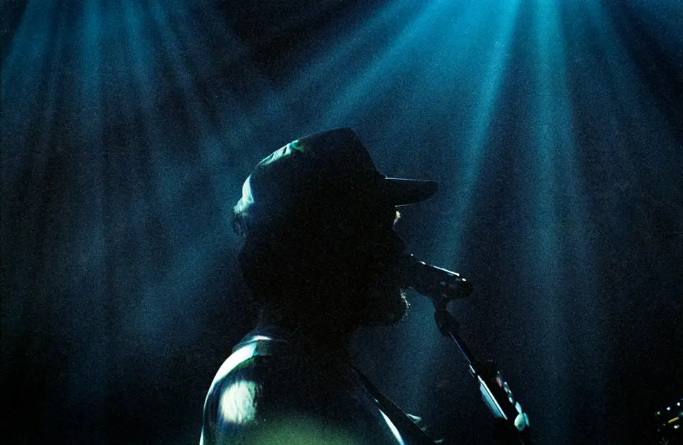 Shakey Graves at the Bellwether in Los Angeles (photo 8 of 12)