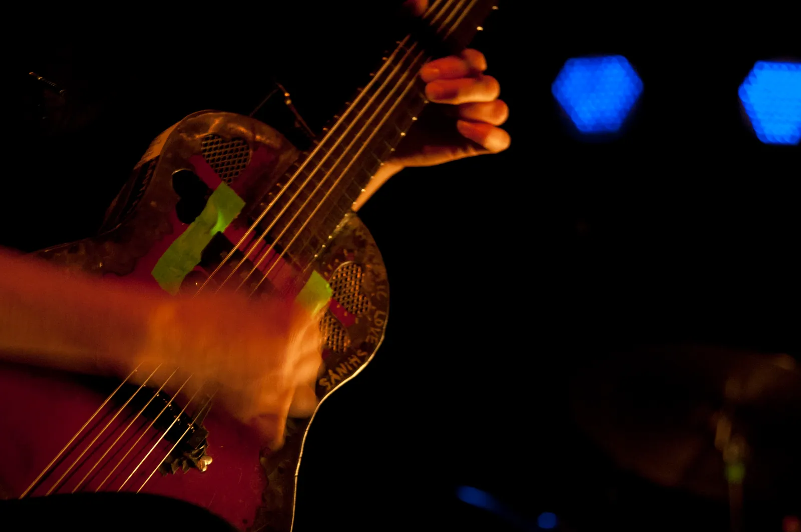 Intimate Performance by Buke & Gase at Larimer Lounge