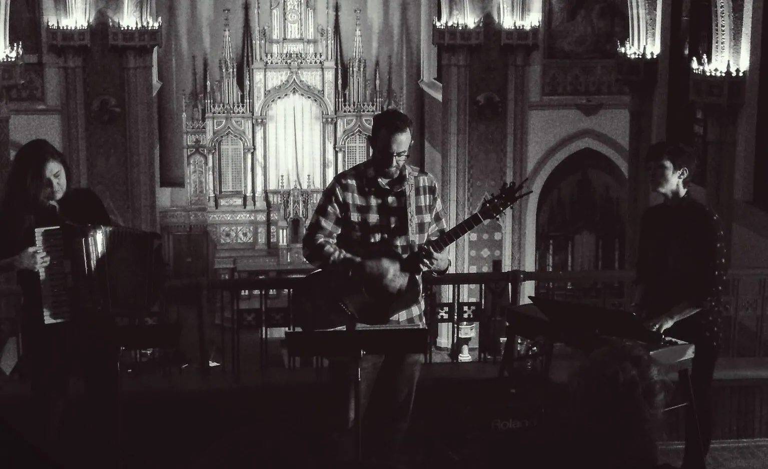 Album Review: Giants & Pilgrims – Bellwether