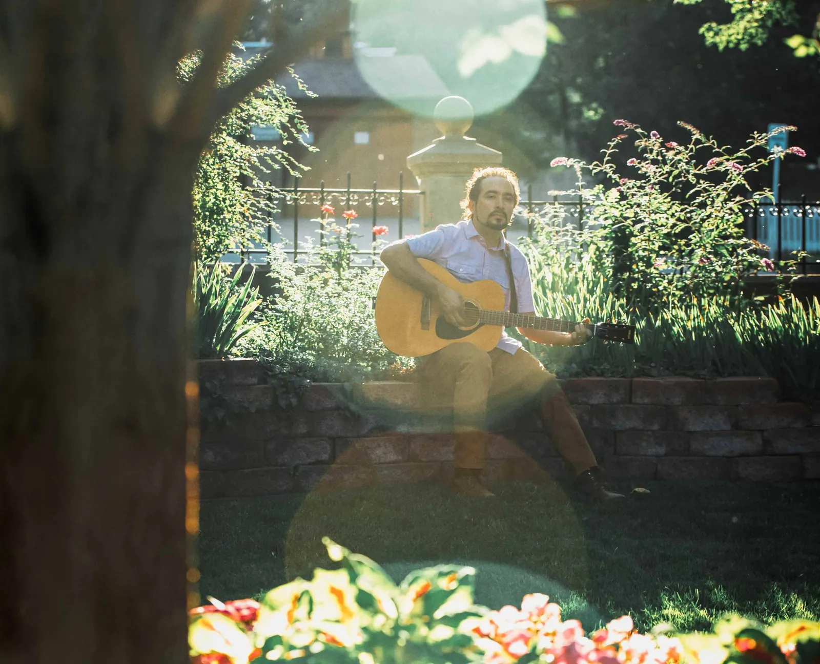 Album Review: Antonio Lopez – Roots and Wings