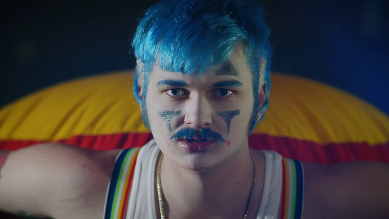 Video Premiere: People In General – Take It Or Leave It